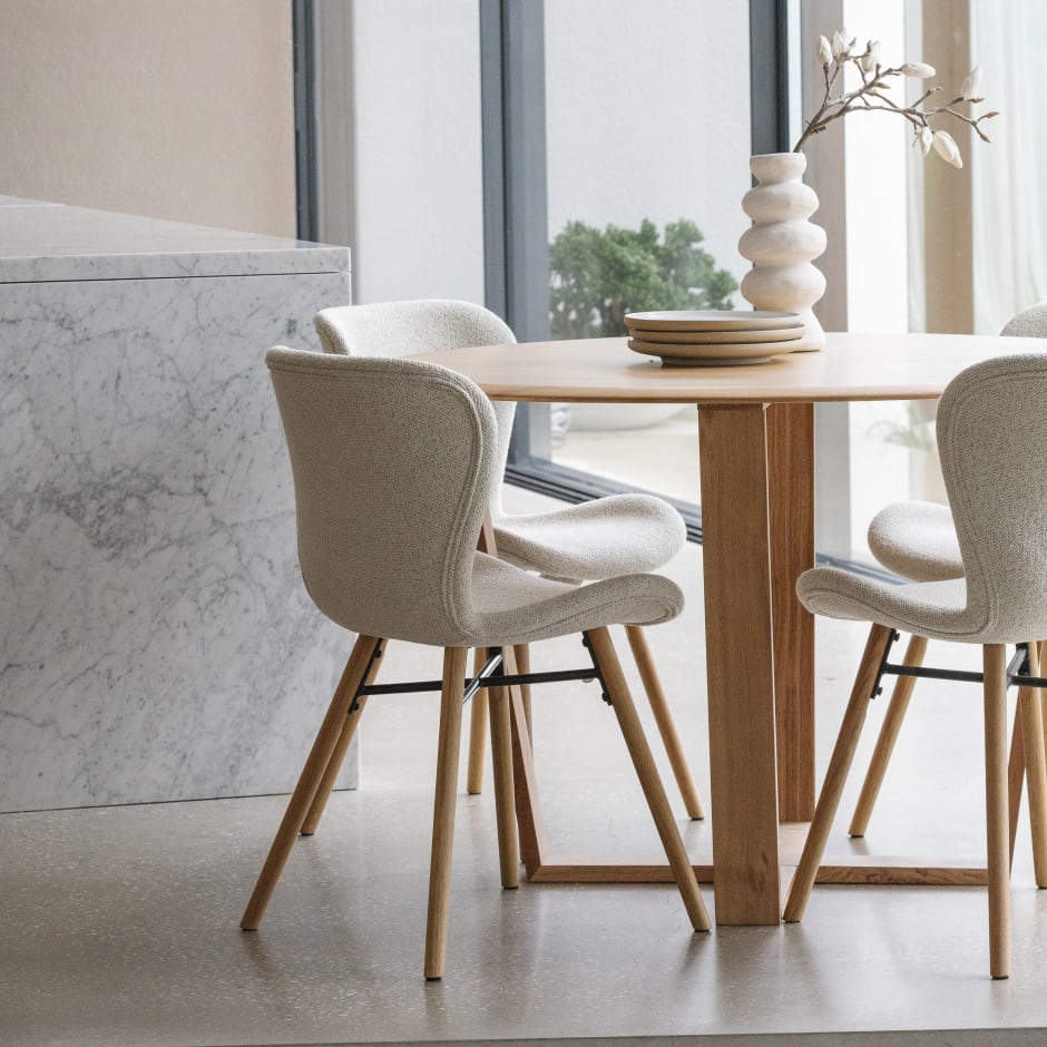 Structube nest chair top