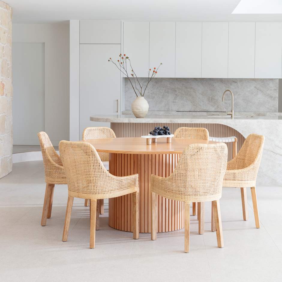 Dining table oz design best sale