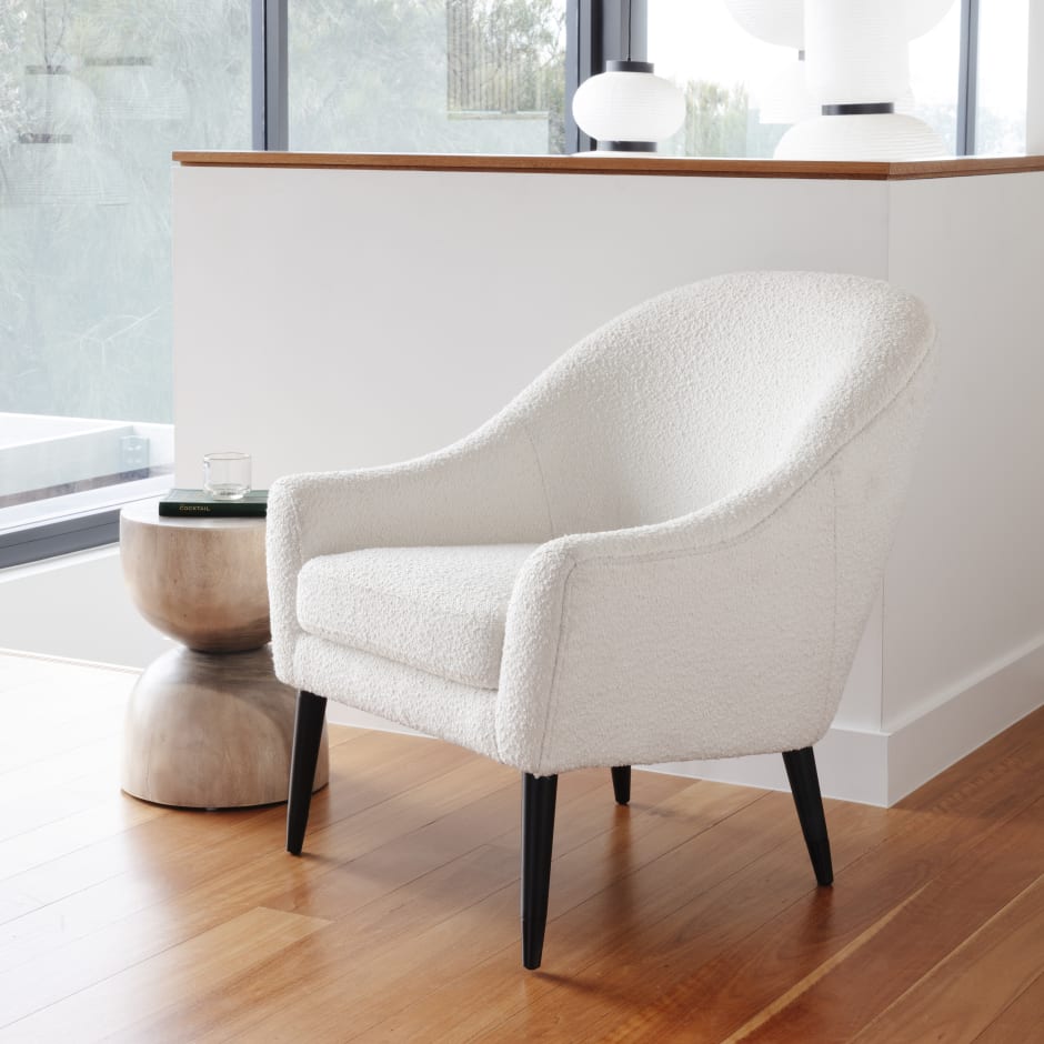Oz design occasional store chairs