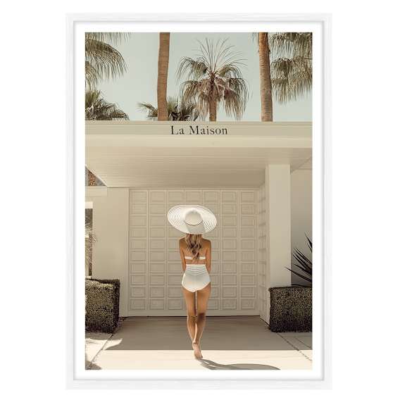 Babylon Estate Framed Print in 103 x 143cm