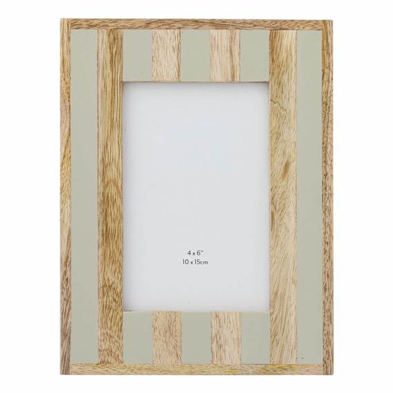 Ceres Photo Frame 16.5x21.5cm in Sage