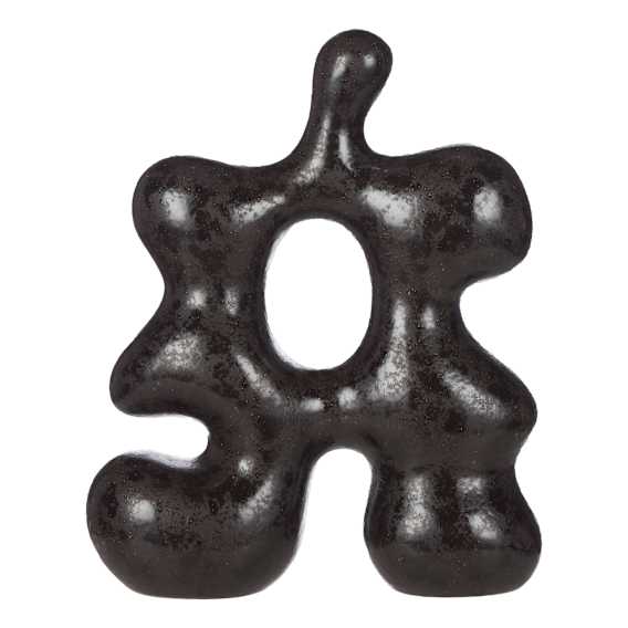 Cyril Sculpture 29x35cm in Black