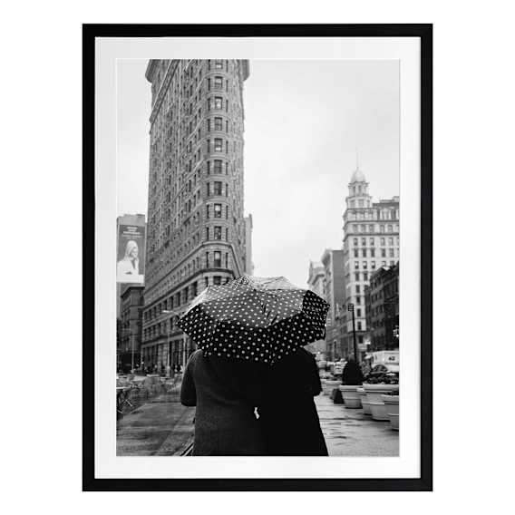 Flatiron Fifth Avenue Framed Print in 55 x 70cm