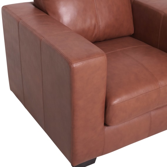 Armchair Material and Finishes