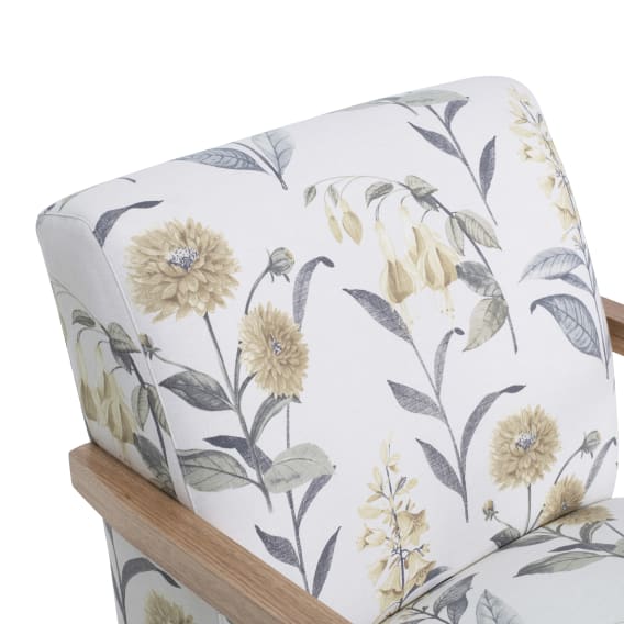 Armchair Material and Finishes