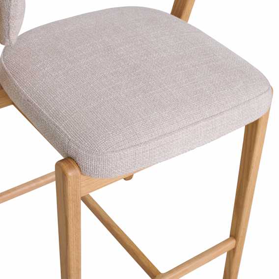 Bar Chair Material and Finishes