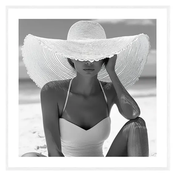 Aria Framed Print in 84 x 84cm