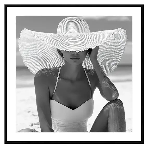 Aria Framed Print in 84 x 84cm