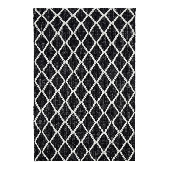 Huxley Rug 155x225cm in Black/Off White