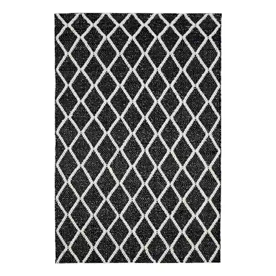 Huxley Rug 230x320cm in Black/Off White