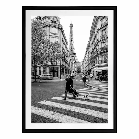 La Tour Eiffel Framed Print in 55 x 70cm